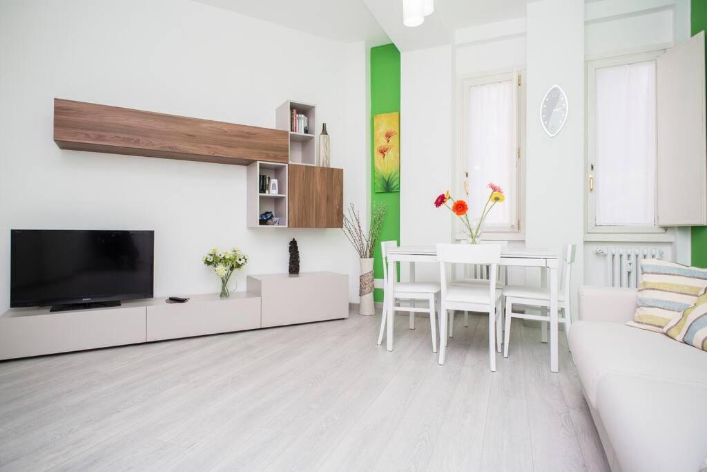 Casa Van Gogh - Mm4 Apartment Milan Luaran gambar