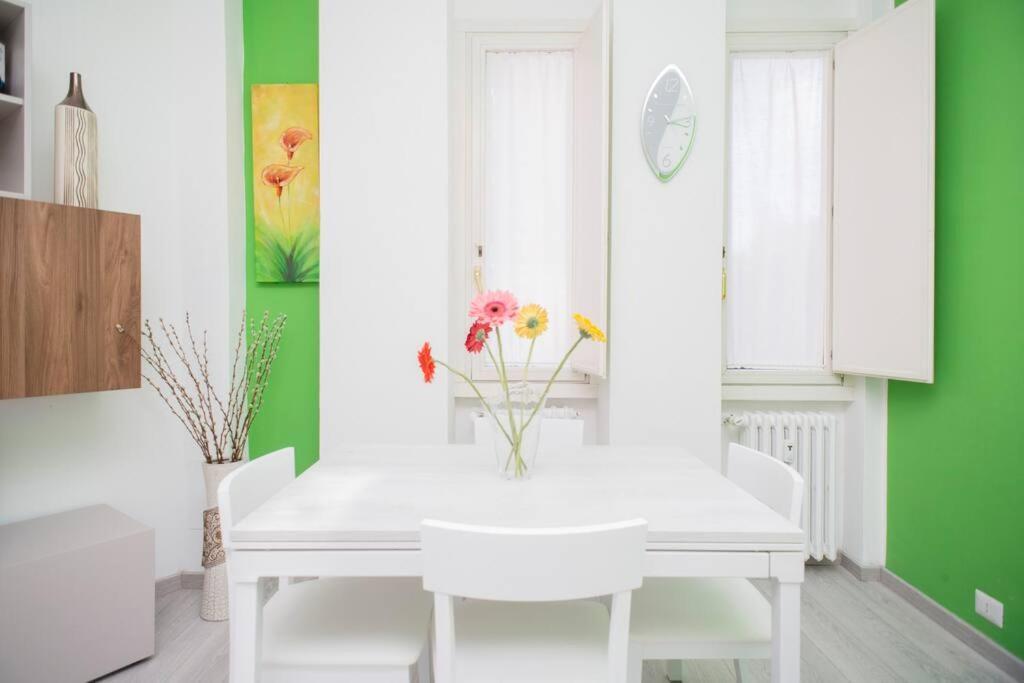 Casa Van Gogh - Mm4 Apartment Milan Luaran gambar