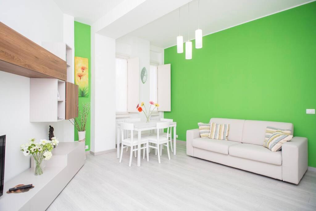 Casa Van Gogh - Mm4 Apartment Milan Luaran gambar