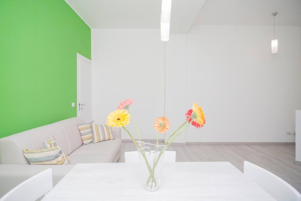 Casa Van Gogh - Mm4 Apartment Milan Luaran gambar