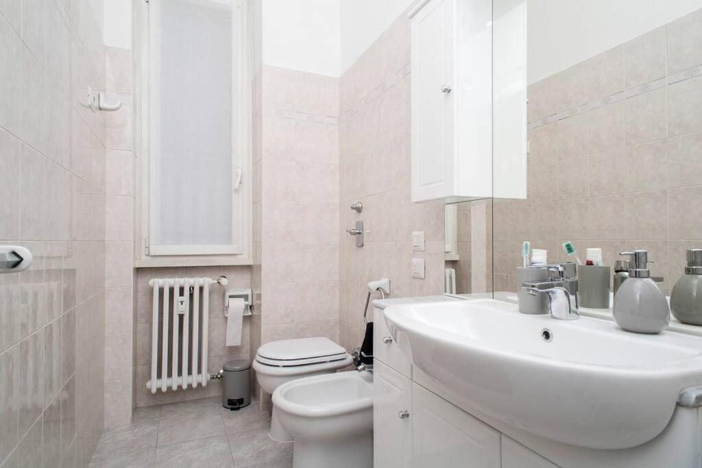 Casa Van Gogh - Mm4 Apartment Milan Luaran gambar